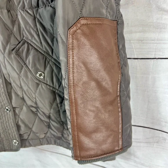 Ralph Lauren Quilted Coat. Size M - Picture 6 of 11